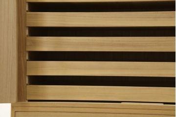 中古　未使用　展示品　伝統桐工芸品　加茂　イシモク社　凛とした佇まいが魅力的な総桐箪笥(並厚、総桐たんす、着物箪笥、引き出し、和たんす、衣装箪笥)(定価約55万円)(R-078285)