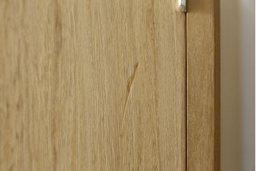 中古　未使用　展示品　伝統桐工芸品　加茂　イシモク社　凛とした佇まいが魅力的な総桐箪笥(並厚、総桐たんす、着物箪笥、引き出し、和たんす、衣装箪笥)(定価約55万円)(R-078285)