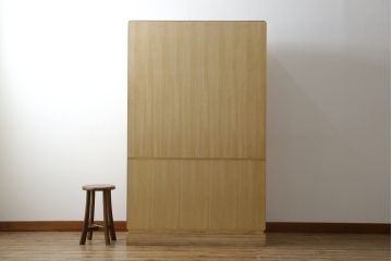 中古　未使用　展示品　伝統桐工芸品　加茂　イシモク社　凛とした佇まいが魅力的な総桐箪笥(並厚、総桐たんす、着物箪笥、引き出し、和たんす、衣装箪笥)(定価約55万円)(R-078285)