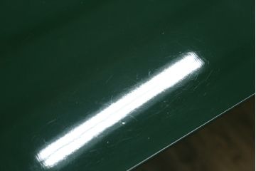 中古　美品!!　二本松工藝館　田中家具　個性的でモダンな佇まいの両開き戸付きチェスト(サイドチェスト、和タンス、整理箪笥、収納箪笥、引き出し、観音箪笥、衣装箪笥)(定価約65万円)(R-078287)
