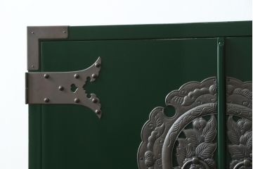中古　美品!!　二本松工藝館　田中家具　個性的でモダンな佇まいの両開き戸付きチェスト(サイドチェスト、和タンス、整理箪笥、収納箪笥、引き出し、観音箪笥、衣装箪笥)(定価約65万円)(R-078287)