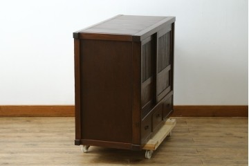 和製アンティーク　格子引き戸が粋な関東水屋箪笥キャビネット　(R-078297)