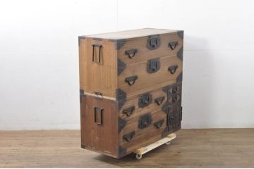 和製アンティーク　激レア!!　希少!　完全オリジナル　船箪笥のような錠前金具の付いた佐渡小木箪笥(佐渡箪笥、和タンス、時代箪笥、衣装箪笥、桐たんす、収納箪笥、引き出し)(R-078311)