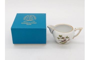 ヘレンド　ハンガリー　HEREND HVNGARY　「ロスチャイルド・バード」649/RO　「フルーツコンポジション」1253/CFR　「ヴィクトリア・ブーケ」　華やかな絵が美しいクリーマー・プレート・ジャム/マーマレード3点セット(金彩、鳥、蝶、花、果物、変形皿、洋食器)(R-078334)　　