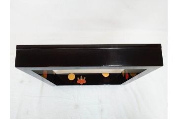 輪島塗　蒔絵が引き立つ炉縁(漆塗り、茶道具、金彩、菊桐文、共箱付き)(R-078338)