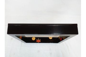 輪島塗　蒔絵が引き立つ炉縁(漆塗り、茶道具、金彩、菊桐文、共箱付き)(R-078338)