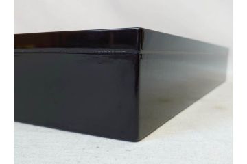 輪島塗　蒔絵が引き立つ炉縁(漆塗り、茶道具、金彩、菊桐文、共箱付き)(R-078338)
