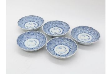 江戸後期　古伊万里　成化年製　微塵唐草文染付　約11cm　3.5寸　繊細な線描きが見事な小皿5枚セット(みじんからくさ、和皿、和食器、三寸五分)(R-078341)