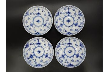 デンマーク　ROYAL COPENHAGEN(ロイヤルコペンハーゲン)　ブルーフルーテッド　ハーフレース　525　上品なデザインのティーカップ&ソーサー5客セット(洋食器、C&S)(R-078345)