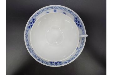 デンマーク　ROYAL COPENHAGEN(ロイヤルコペンハーゲン)　ブルーフルーテッド　ハーフレース　525　上品なデザインのティーカップ&ソーサー5客セット(洋食器、C&S)(R-078345)