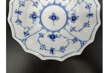 デンマーク　ROYAL COPENHAGEN(ロイヤルコペンハーゲン)　ブルーフルーテッド　プレイン　ブルーコペンハーゲン　様々なシーンに対応できるプレート5枚・シェルディッシュ・ボウルセット(皿、深皿、小皿、変形皿、貝、花柄、洋食器)(R-078347)
