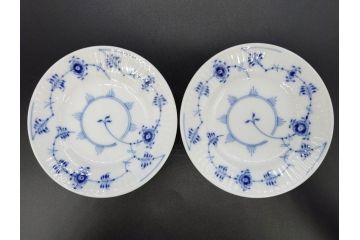 デンマーク　ROYAL COPENHAGEN(ロイヤルコペンハーゲン)　ブルーフルーテッド　プレイン　ブルーコペンハーゲン　様々なシーンに対応できるプレート5枚・シェルディッシュ・ボウルセット(皿、深皿、小皿、変形皿、貝、花柄、洋食器)(R-078347)