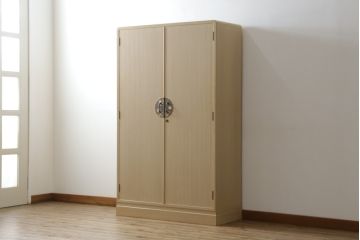 中古　伝統工芸士　水科政治作　柔らかな木の色味が魅力的な加茂総桐箪笥(胴厚、総桐たんす、衣装箪笥、着物箪笥、和タンス、引き出し)(R-078358)