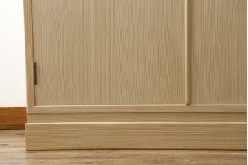 中古　伝統工芸士　水科政治作　柔らかな木の色味が魅力的な加茂総桐箪笥(胴厚、総桐たんす、衣装箪笥、着物箪笥、和タンス、引き出し)(R-078358)