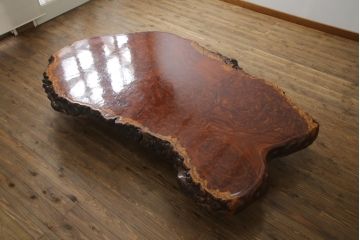 和製ビンテージ　特大!!　極厚天板　花梨(カリン)材　自然な木の質感を楽しめる鳥眼杢が美しい座卓(ローテーブル、リビングテーブル、ヴィンテージ)(R-078359)