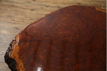 和製ビンテージ　特大!!　極厚天板　花梨(カリン)材　自然な木の質感を楽しめる鳥眼杢が美しい座卓(ローテーブル、リビングテーブル、ヴィンテージ)(R-078359)