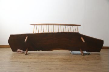 和製ビンテージ　レア!!　ジョージナカシマ　幅260cm超　木そのままの味わいが伝わるベンチ(ジョージ・ナカシマ、BENCH、コノイドベンチ、長椅子、板座チェア、ヴィンテージ、桜製作所、小田急ハルク)(R-078362)
