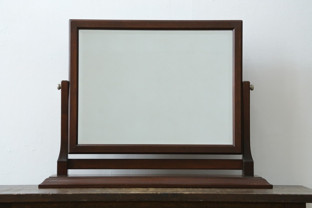 和製ビンテージ　松本民芸家具　シックな佇まいが目を惹く卓上ミラー　(R-078364)