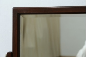 和製ビンテージ　松本民芸家具　シックな佇まいが目を惹く卓上ミラー　(R-078364)