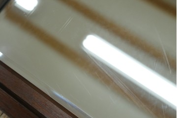 和製ビンテージ　松本民芸家具　シックな佇まいが目を惹く卓上ミラー　(R-078364)