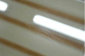 和製ビンテージ　松本民芸家具　シックな佇まいが目を惹く卓上ミラー　(R-078364)