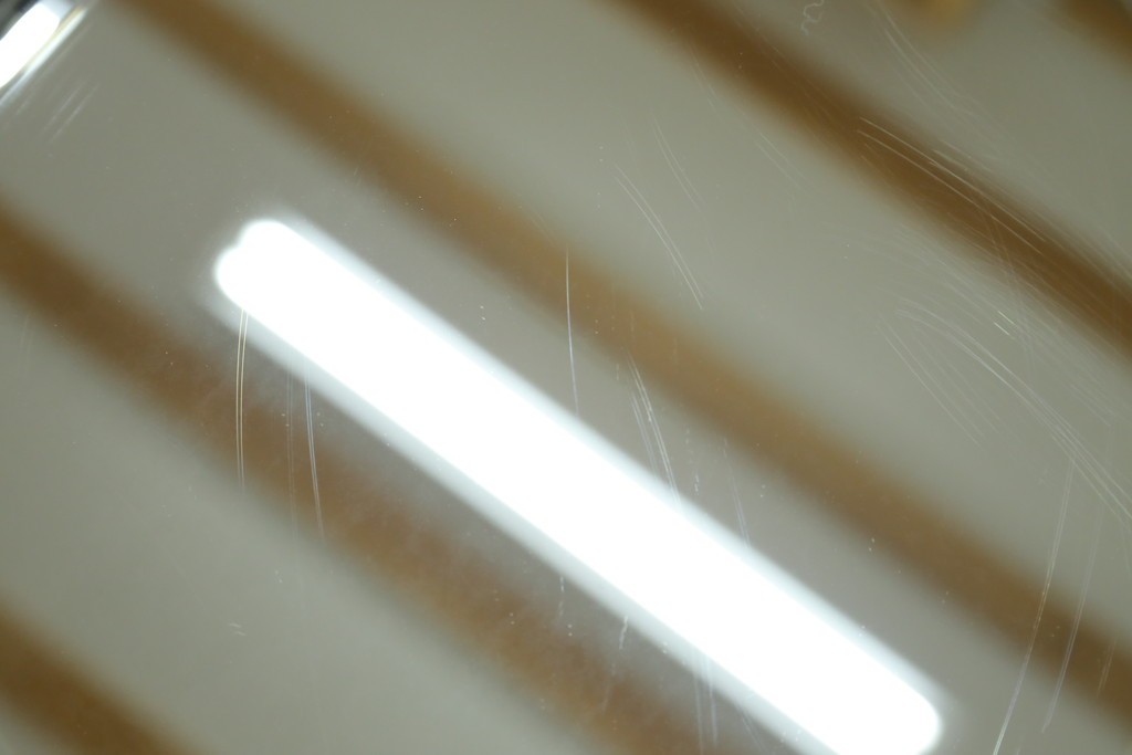 和製ビンテージ　松本民芸家具　シックな佇まいが目を惹く卓上ミラー　(R-078364)