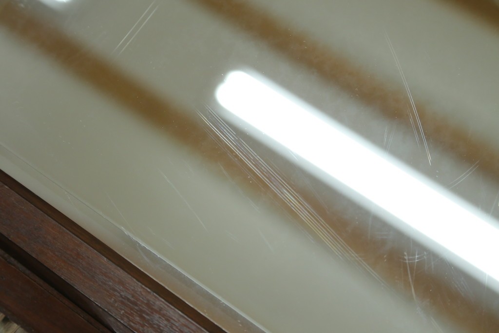 和製ビンテージ　松本民芸家具　シックな佇まいが目を惹く卓上ミラー　(R-078364)