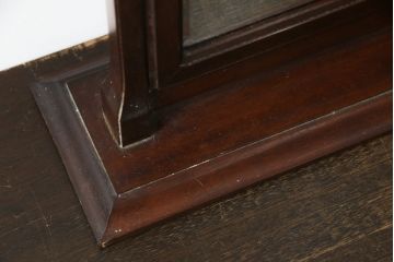 和製ビンテージ　松本民芸家具　シックな佇まいが目を惹く卓上ミラー(置き鏡、スタンドミラー、ヴィンテージ)(R-078364)