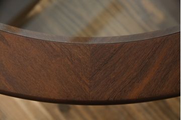 イギリスビンテージ　G-PLAN(ジープラン)　北欧家具　脚のデザインがおしゃれ!空間のアクセントになるガラストップローテーブル(ラウンドテーブル、センターテーブル、コーヒーテーブル、サイドテーブル、ヴィンテージ、英国)(R-078367)