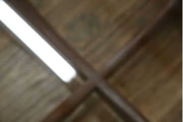 イギリスビンテージ　G-PLAN(ジープラン)　北欧家具　脚のデザインがおしゃれ!空間のアクセントになるガラストップローテーブル(ラウンドテーブル、センターテーブル、コーヒーテーブル、サイドテーブル、ヴィンテージ、英国)(R-078367)
