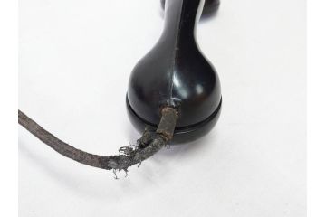 ジャンク品　旧日本軍　陸軍　富士通信機製造株式会社　特殊携帯電話機2点(有線、野戦電話、野外電話機)(R-078409)