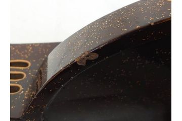時代物　金蒔絵　大名武具　金の装飾が豪華な鐙(あぶみ、馬具、漆塗り、波千鳥)(R-078411)