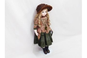 2012年　土倉ひろ子　ビスクドール工房　Angel Roco　長い睫と青い瞳が可愛らしいビスクドール(人形、ブリュ、シュヴロ、シュブロボディ、シュヴロボディ、子供、こども、女の子、ドール)(R-078418)