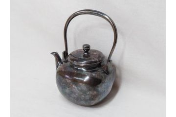 戦前　純銀　359g　重厚感のある銀瓶(煎茶、薬缶、銀水注、湯沸し、茶道具、やかん、水指、急須)(R-078463)