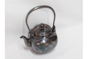 戦前　純銀　359g　重厚感のある銀瓶(煎茶、薬缶、銀水注、湯沸し、茶道具、やかん、水指、急須)(R-078463)