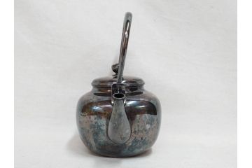 戦前　純銀　359g　重厚感のある銀瓶(煎茶、薬缶、銀水注、湯沸し、茶道具、やかん、水指、急須)(R-078463)