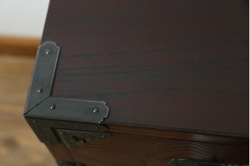 中古　美品!!　仙台民芸箪笥　欅産業　大振りの牡丹金具が目を惹く仙台箪笥　(R-078480)