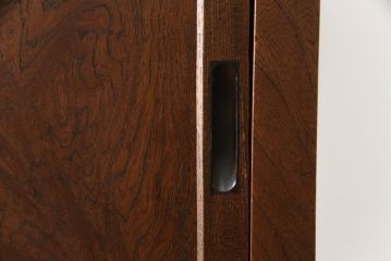 和製アンティーク　前面欅(ケヤキ)材　どこか懐かしさを感じる重ね関東水屋箪笥(キャビネット、茶箪笥、食器棚、収納棚、戸棚、重ねタンス)(R-078482)