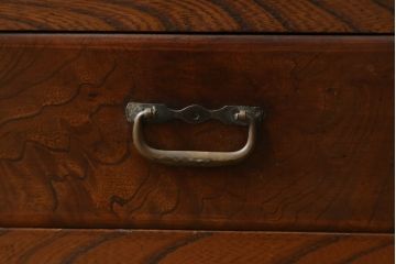 和製アンティーク　前面欅(ケヤキ)材　どこか懐かしさを感じる関東水屋箪笥サイドボード(サイドキャビネット、茶箪笥、食器棚、収納棚、戸棚)(R-078484)