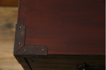 和製アンティーク 美品!! 上手物!! 内部桐(キリ)材 上品な丸金具の黒漆塗り庄内箪笥ローボード(時代箪笥、和たんす、整理たんす、収納タンス、衣装タンス、ローチェスト、テレビ台、テレビボード、引き出し)(R-078489)