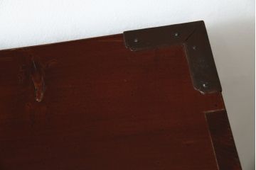 和製アンティーク 美品!! 上手物!! 内部桐(キリ)材 上品な丸金具の黒漆塗り庄内箪笥ローボード(時代箪笥、和たんす、整理たんす、収納タンス、衣装タンス、ローチェスト、テレビ台、テレビボード、引き出し)(R-078489)