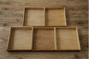 和製アンティーク　ナラ材　趣のある佇まいが魅力的な五段小引き出し　(R-078491)