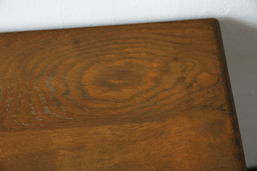 和製アンティーク　ナラ材　趣のある佇まいが魅力的な五段小引き出し　(R-078491)