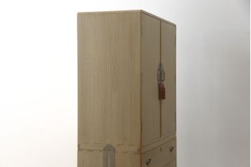 中古　伝統工芸士　永松修一作　秀鳳刻　上品な雰囲気漂う金具が魅力的な加茂総桐箪笥(並厚、総桐たんす、着物箪笥、衣装箪笥、和タンス、引き出し、バラ売り可能)(R-078492)