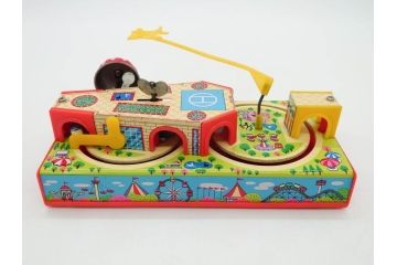 NEWS-BOY　三輪車(VELOCIPEDE)　ACROBAT MONKEY　WHISTLING SPACE TOP SET　ジャンピングコマ　かんらん車　Playland Express　のりものあそび　FAIRYLAND TRAIN SET　HIGHWAY SET　ブリキのおもちゃ10点セット(猿、遊園地、観覧車、乗り物、ゼンマイ歩行、フィギュア、人形、玩具、日本製)(R-078506)