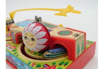 NEWS-BOY　三輪車(VELOCIPEDE)　ACROBAT MONKEY　WHISTLING SPACE TOP SET　ジャンピングコマ　かんらん車　Playland Express　のりものあそび　FAIRYLAND TRAIN SET　HIGHWAY SET　ブリキのおもちゃ10点セット(猿、遊園地、観覧車、乗り物、ゼンマイ歩行、フィギュア、人形、玩具、日本製)(R-078506)