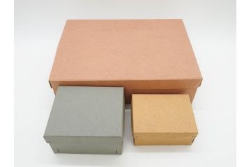 ビンテージ　木目込み人形　十五人揃　細部まで職人のこだわりを感じる可愛らしい五段雛飾り(ヴィンテージ、三越、雛人形、ひな人形、雛壇、段飾、置物、ケース付、外箱付き)(R-078507)