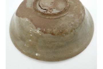 時代物　李朝青磁　約16cm　5.2寸　素朴な風合いが魅力的な中皿(朝鮮美術、古器、食器、5寸2分)(R-078509)