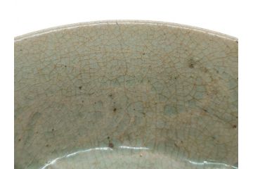 時代物　李朝青磁　約16cm　5.2寸　素朴な風合いが魅力的な中皿(朝鮮美術、古器、食器、5寸2分)(R-078509)