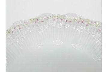ビンテージ　フランス　LIMOGES　リモージュ　GIRAUD(ジロー)　淡い色彩で描かれた花のデザインが可愛らしいプレート2枚セット(ヴィンテージ、貝皿、シェル、中皿、大皿、変形皿、磁器、洋食器)(R-078515)